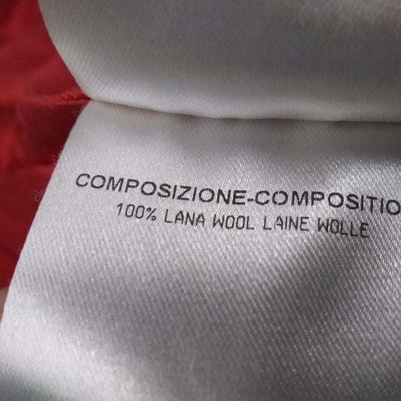 Gucci Red Dress Coat Women Gold Button Down 100% Wool Size 44 Excellent Shape - Picture 16 of 16